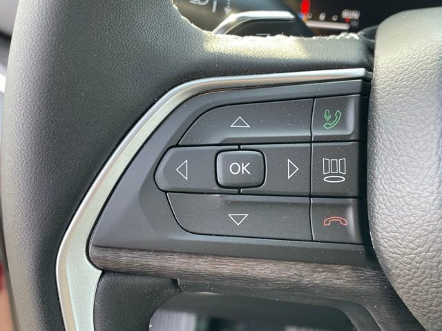 New 2026 Jeep Grand Cherokee Limited w/ Limited Altitude Package AWD/4WD image 17