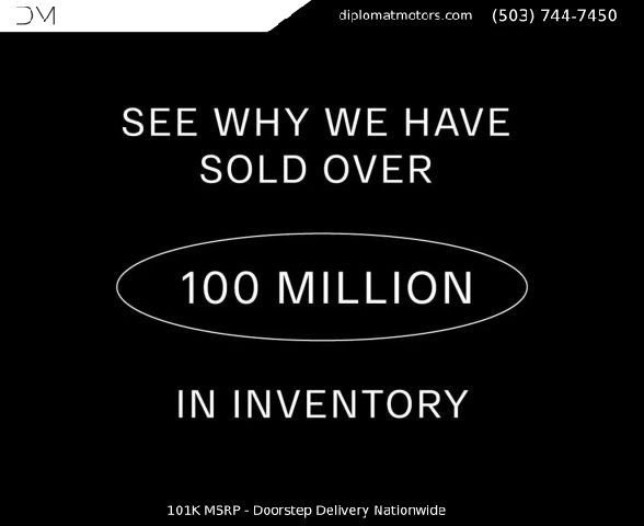 Used 2025 Genesis G90 3.5T AWD/4WD image 11