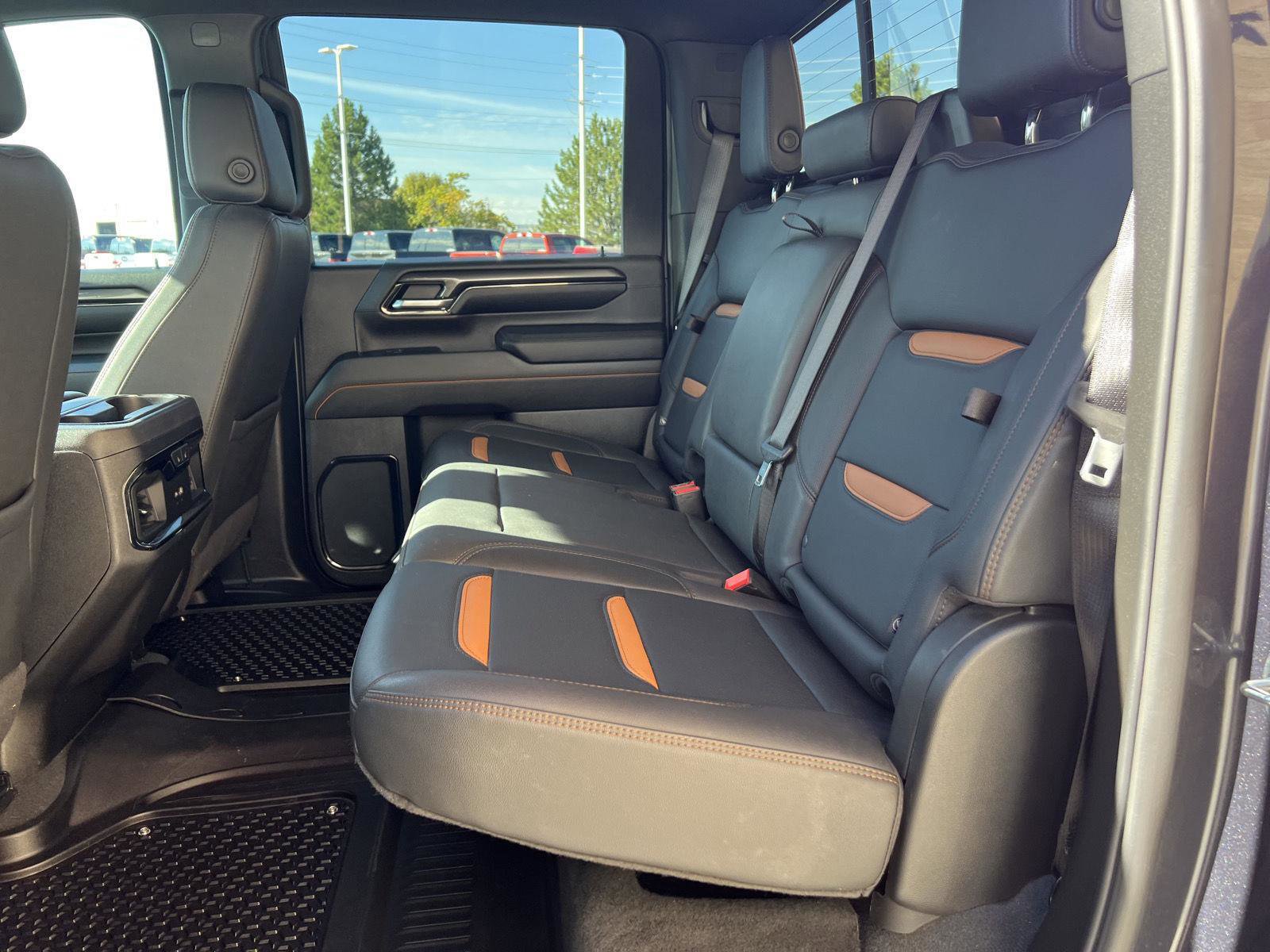 Used 2024 GMC Sierra 3500 AT4 w/ AT4 Premium Plus Package image 24