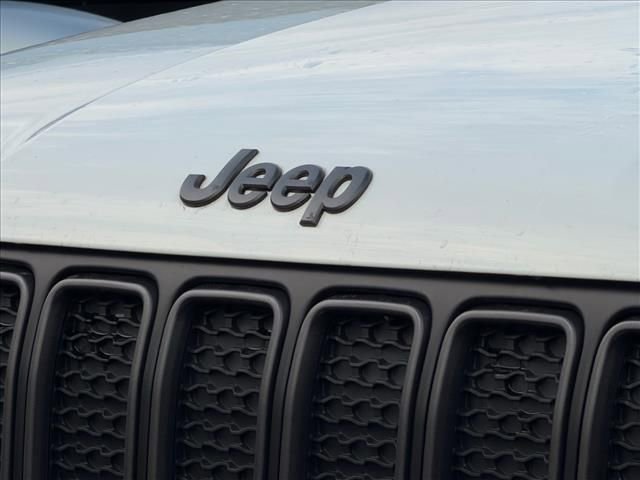 Used 2021 Jeep Renegade Latitude image 21