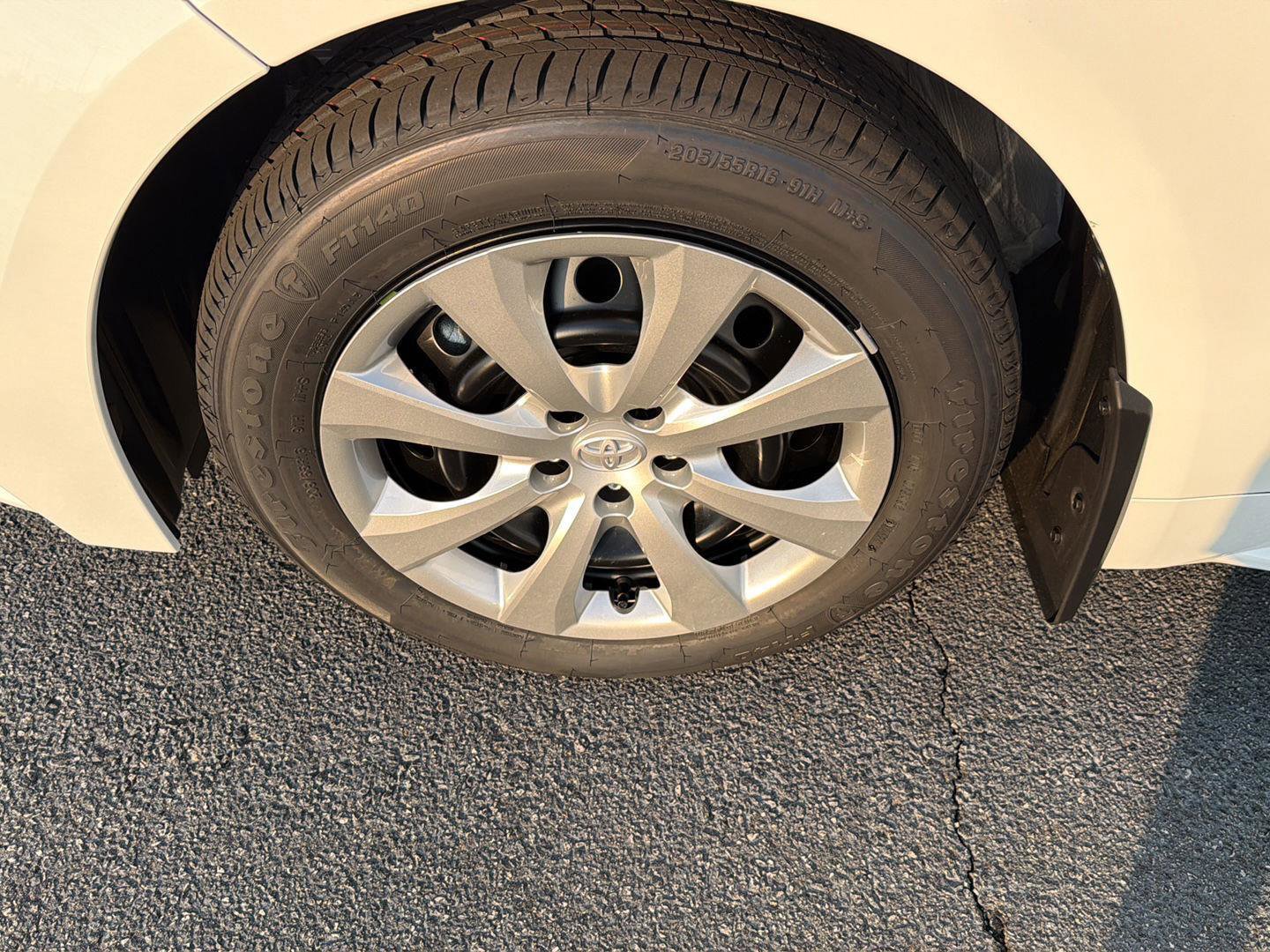 New 2026 Toyota Corolla LE image 32