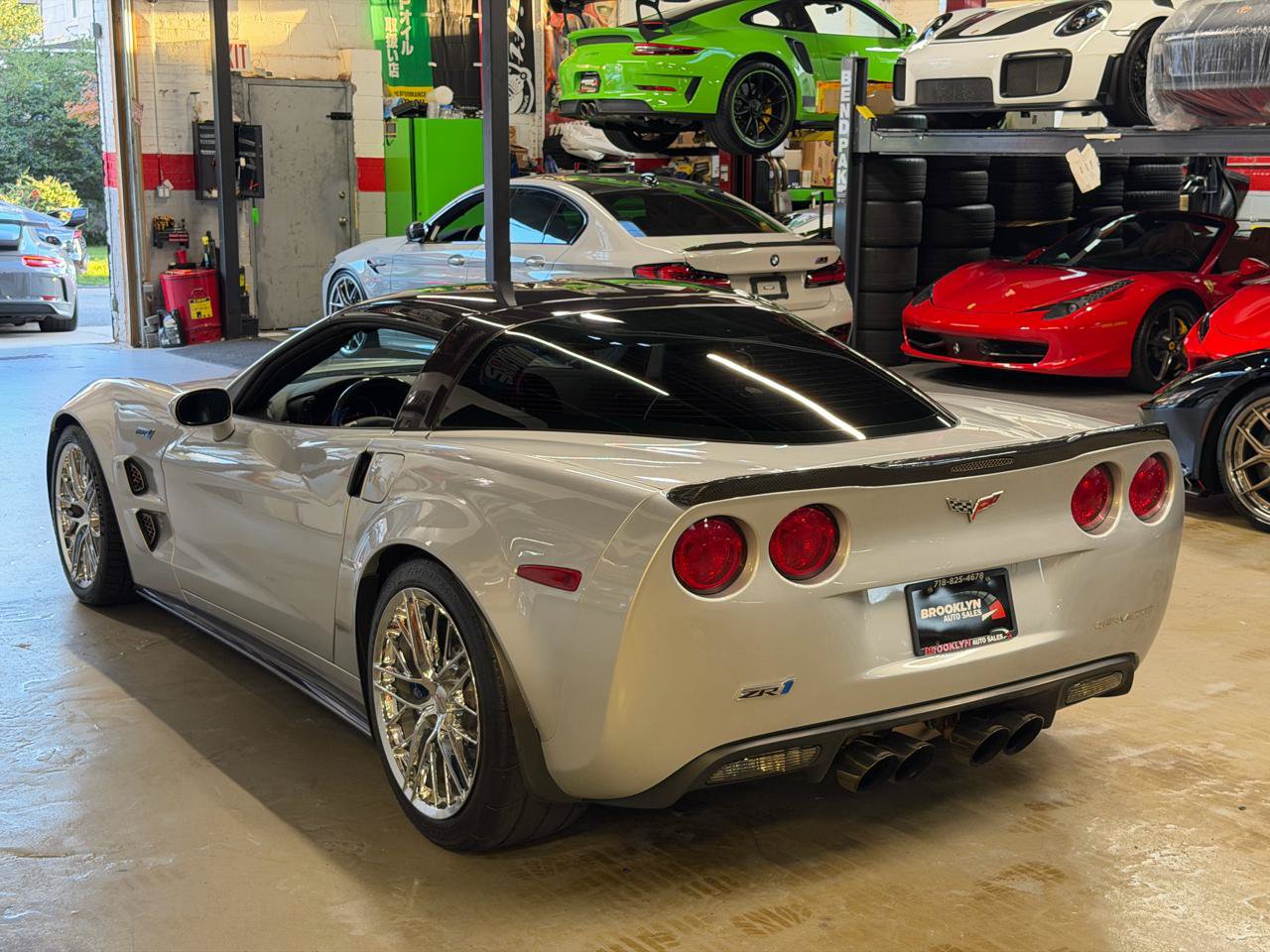Used 2011 Chevrolet Corvette ZR1 w/ Preferred Equipment Group RWD image 11