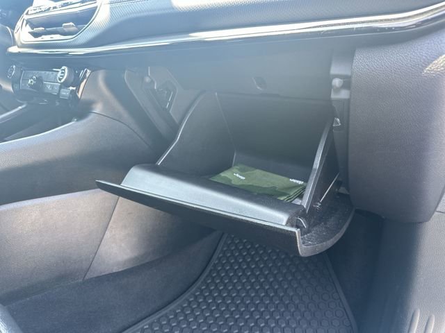 Used 2024 Jeep Compass Trailhawk AWD/4WD image 32