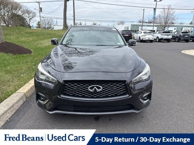 Used 2018 INFINITI Q50 Luxe w/ Essential Package (3.0T Luxe) video 2