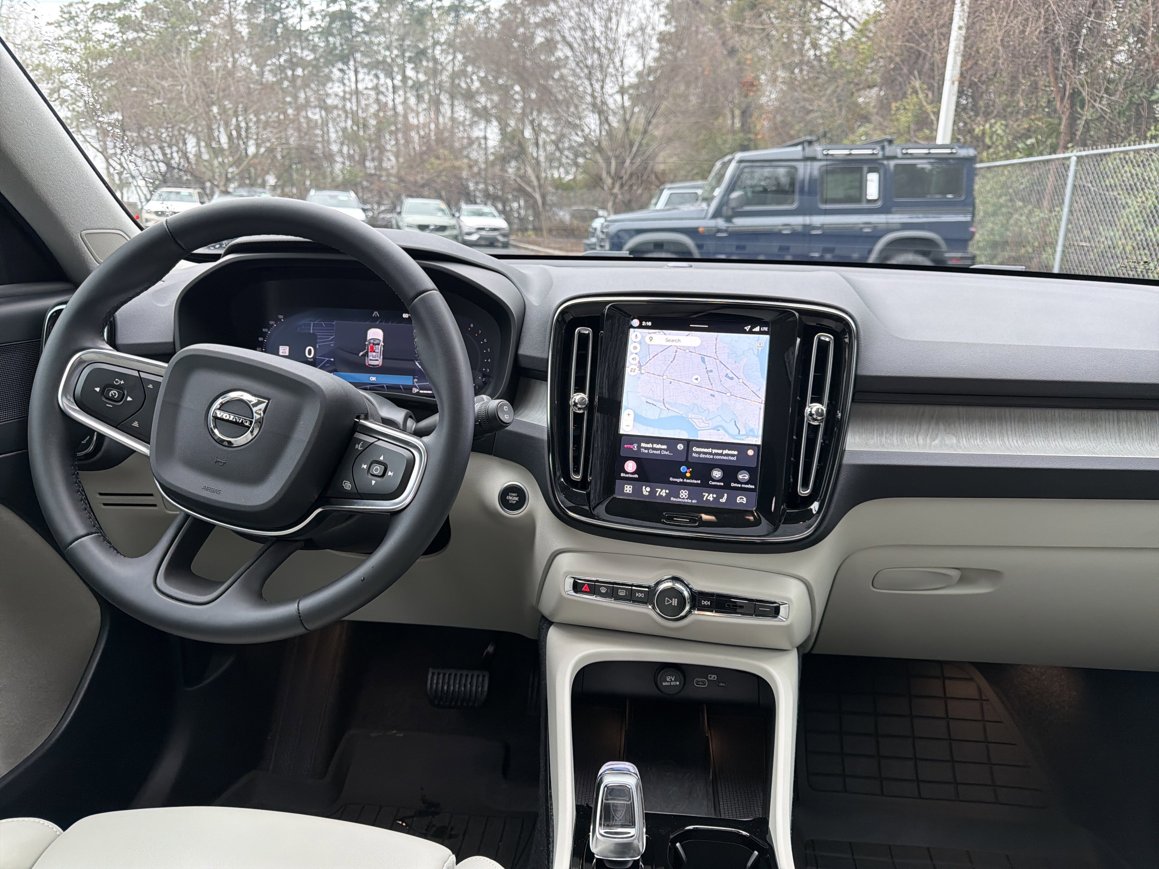 Used 2026 Volvo XC40 B5 Plus w/ Protection Package Premier image 30