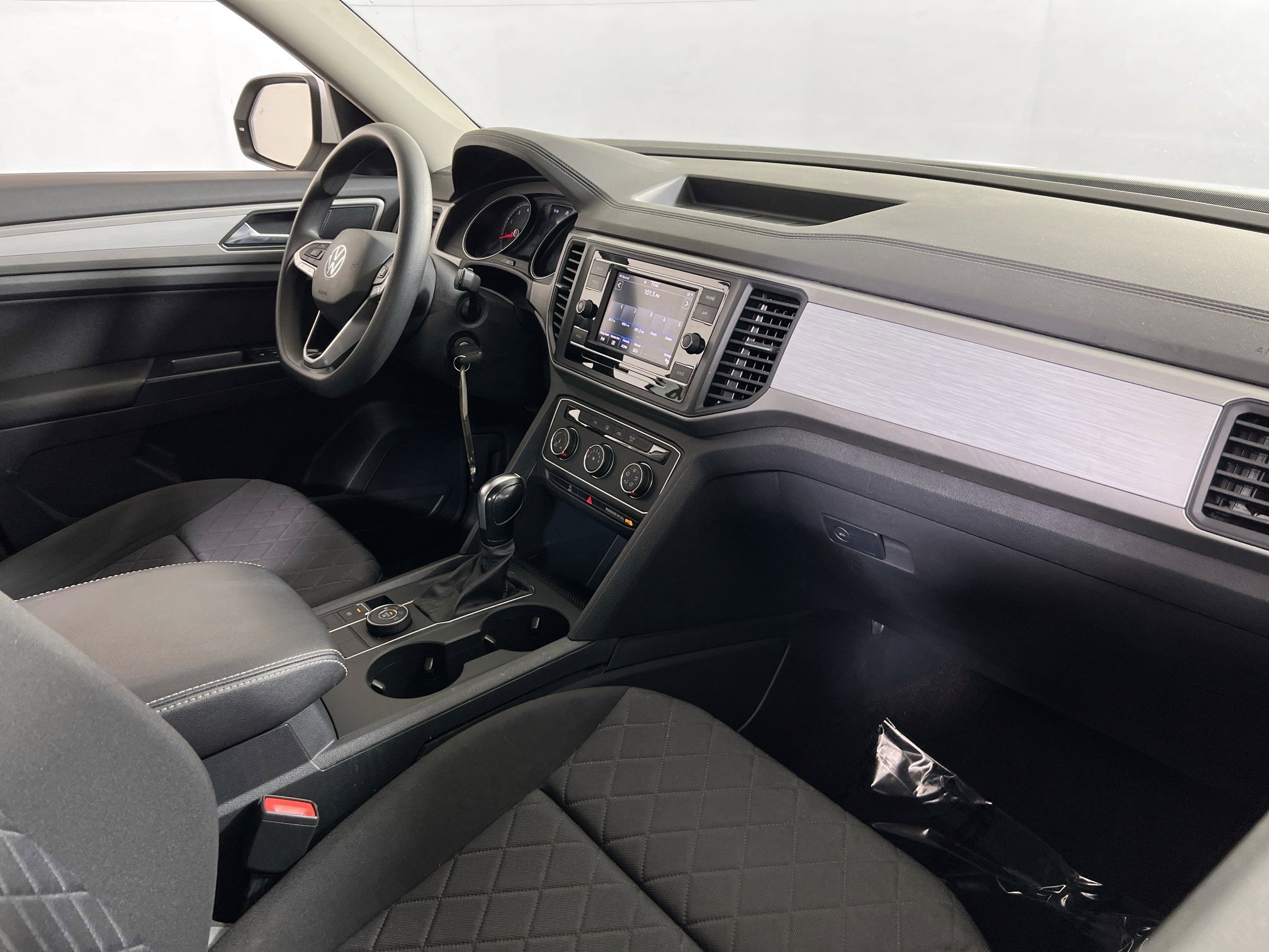 Used 2021 Volkswagen Atlas S image 27