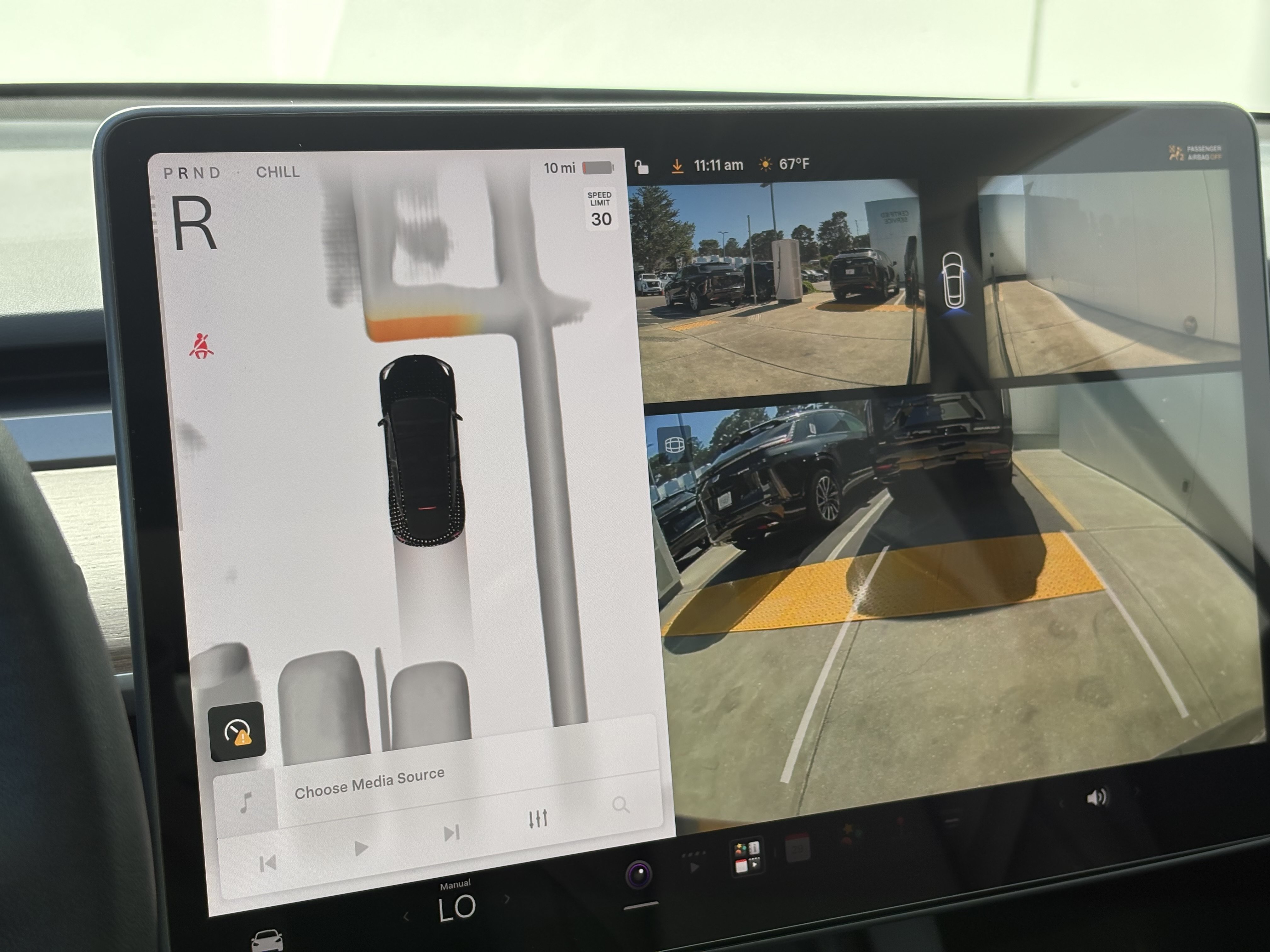 Used 2024 Tesla Model Y Long Range AWD/4WD image 22