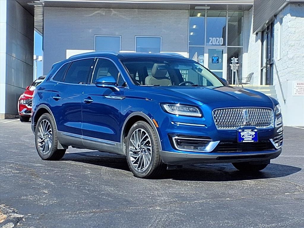 Used 2020 Lincoln Nautilus Reserve image 2