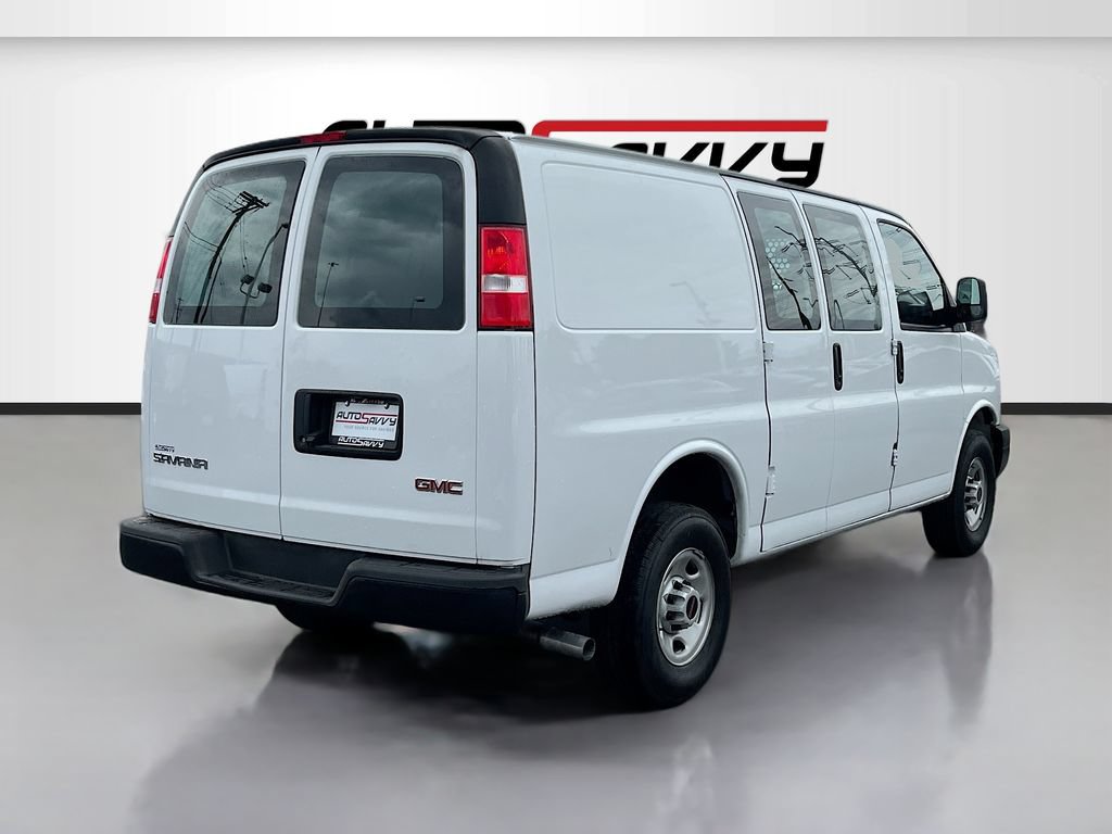 Used 2024 GMC Savana 2500 w/ Driver Convenience Package RWD image 7