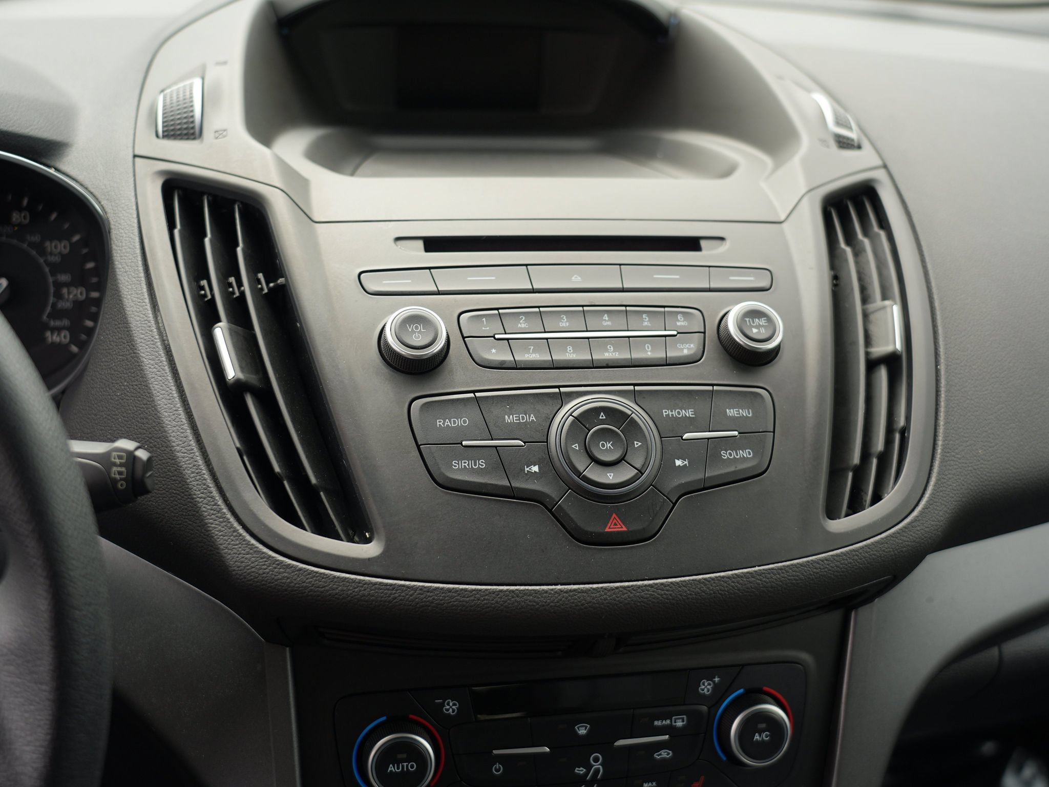 Used 2018 Ford Escape SE AWD/4WD image 23