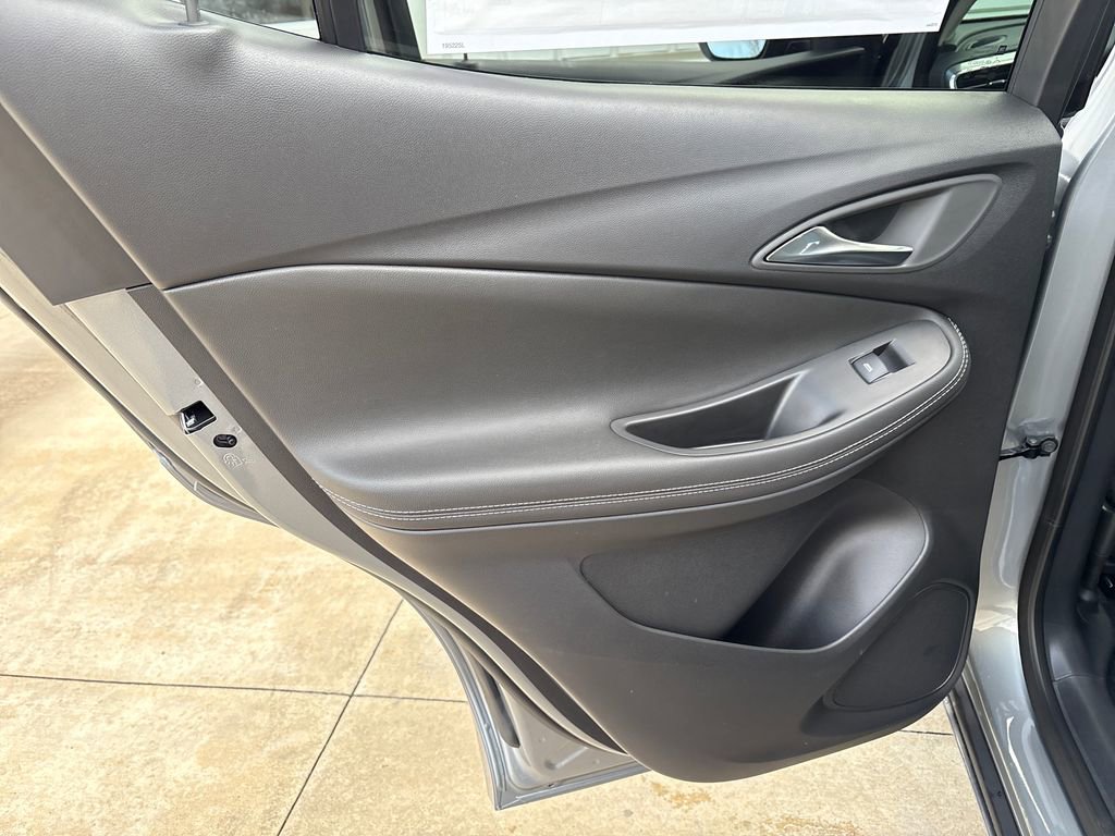 New 2026 Buick Encore GX Avenir w/ Avenir Technology Package image 38