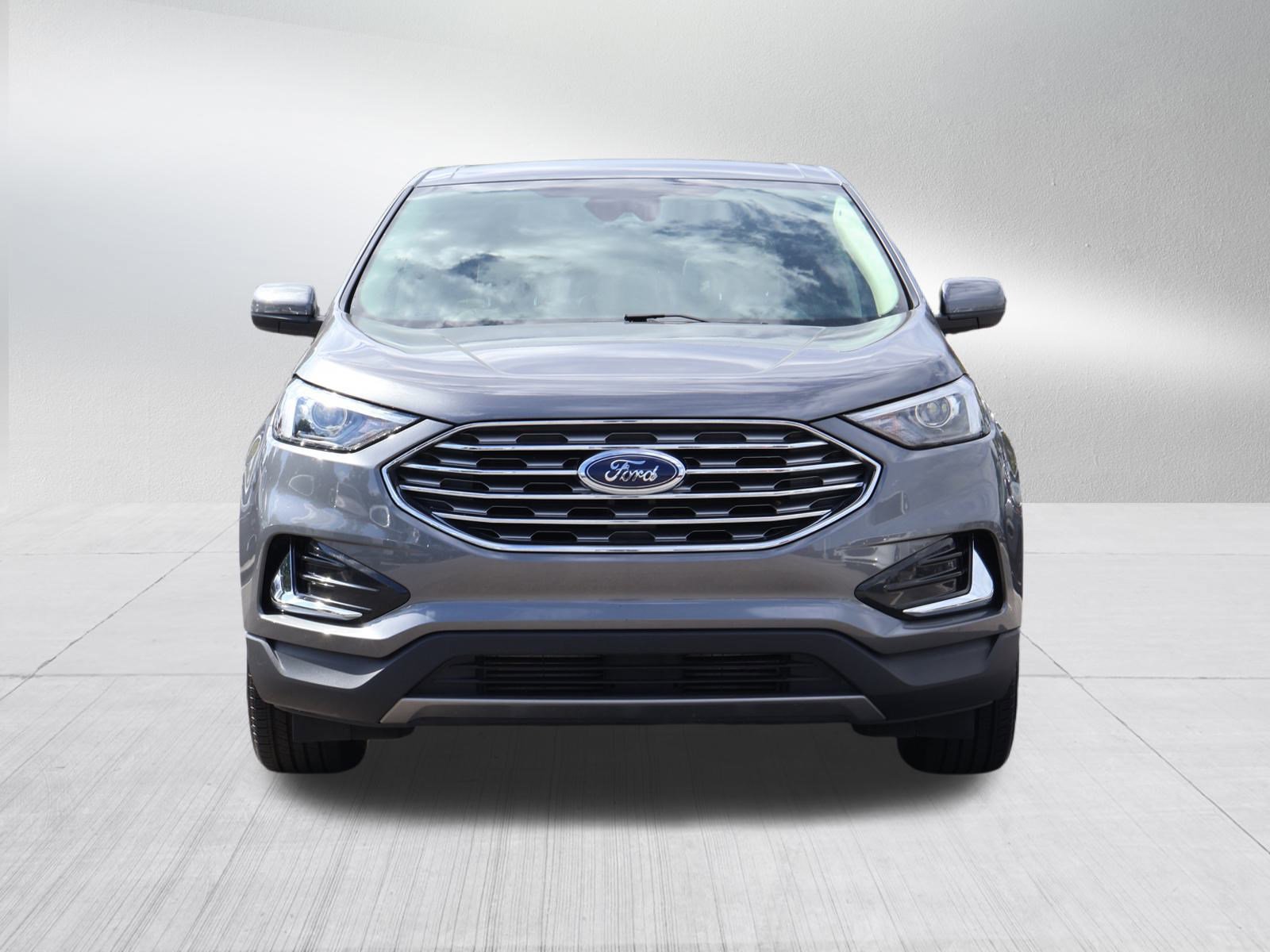 Used 2022 Ford Edge SEL video 2