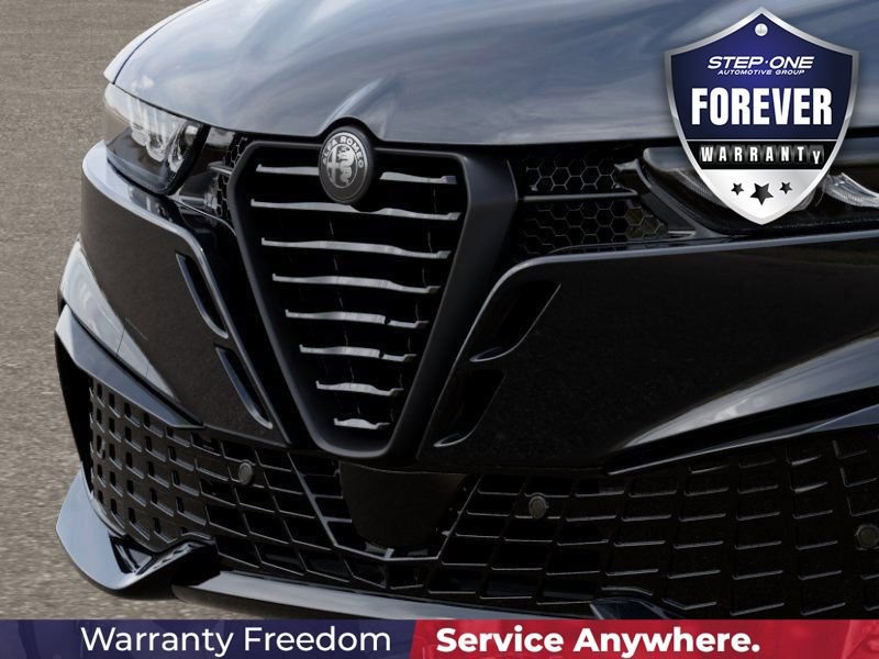 New 2026 Alfa Romeo Tonale w/ Red Premium Package AWD/4WD image 8