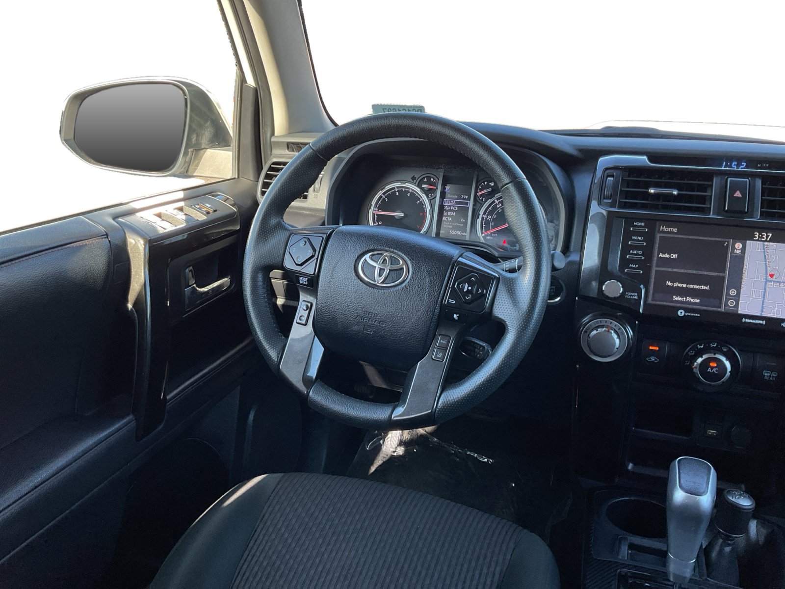 Used 2023 Toyota 4Runner TRD Off-Road AWD/4WD image 11