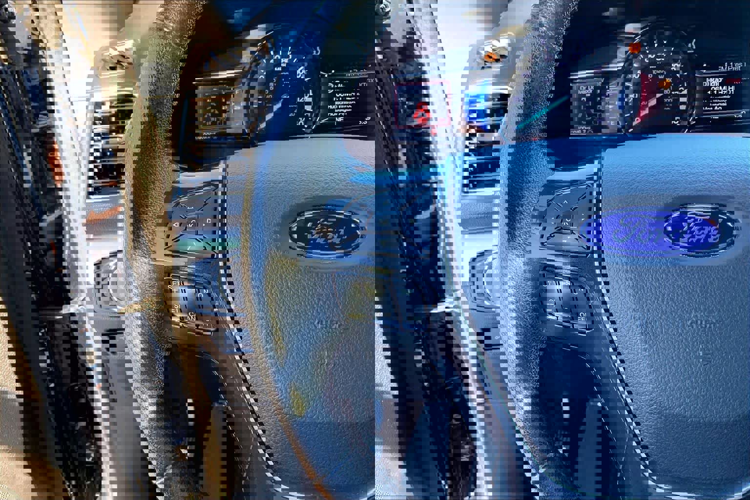 Used 2017 Ford Explorer Limited w/ Equipment Group 301A image 21