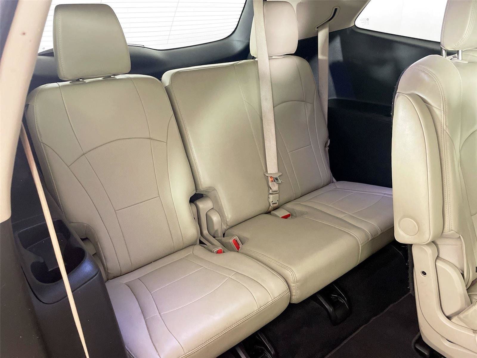 Used 2018 Buick Enclave Essence w/ Trailering Package AWD/4WD image 25