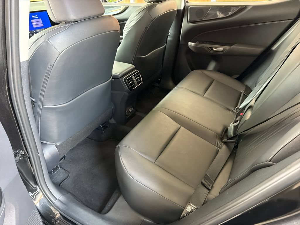 Used 2025 Lexus NX 250 FWD w/ Towing Package (2000 Lbs) image 31
