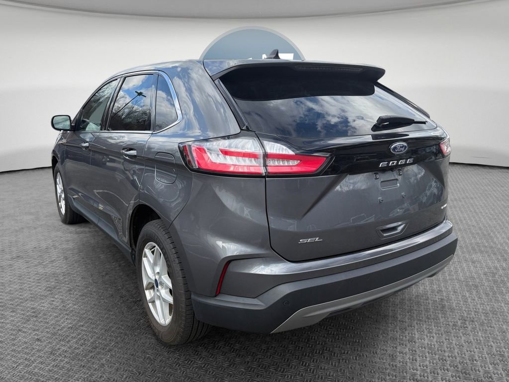 Used 2022 Ford Edge SEL w/ Convenience Package image 6