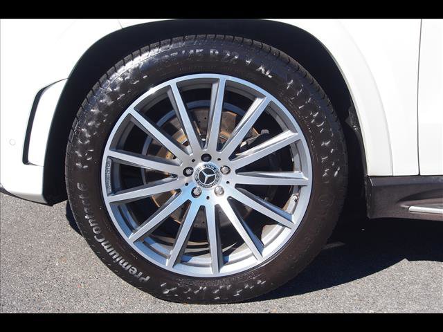 Used 2021 Mercedes-Benz GLS 580 4MATIC image 9