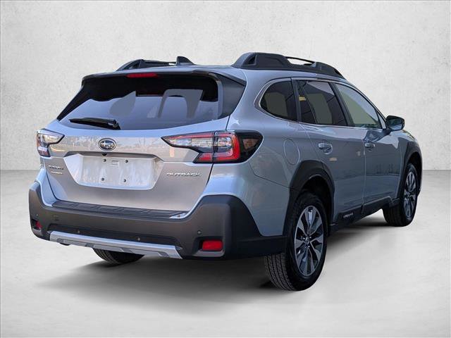 Used 2025 Subaru Outback Limited image 5