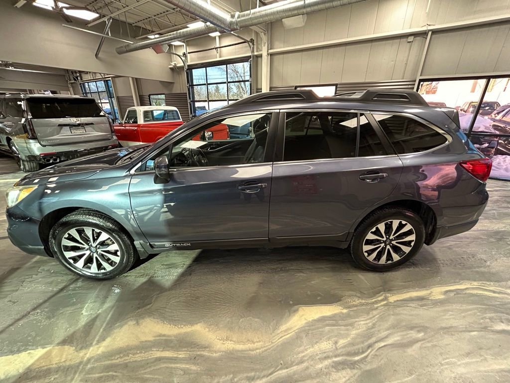 Used 2017 Subaru Outback 2.5i Limited image 35