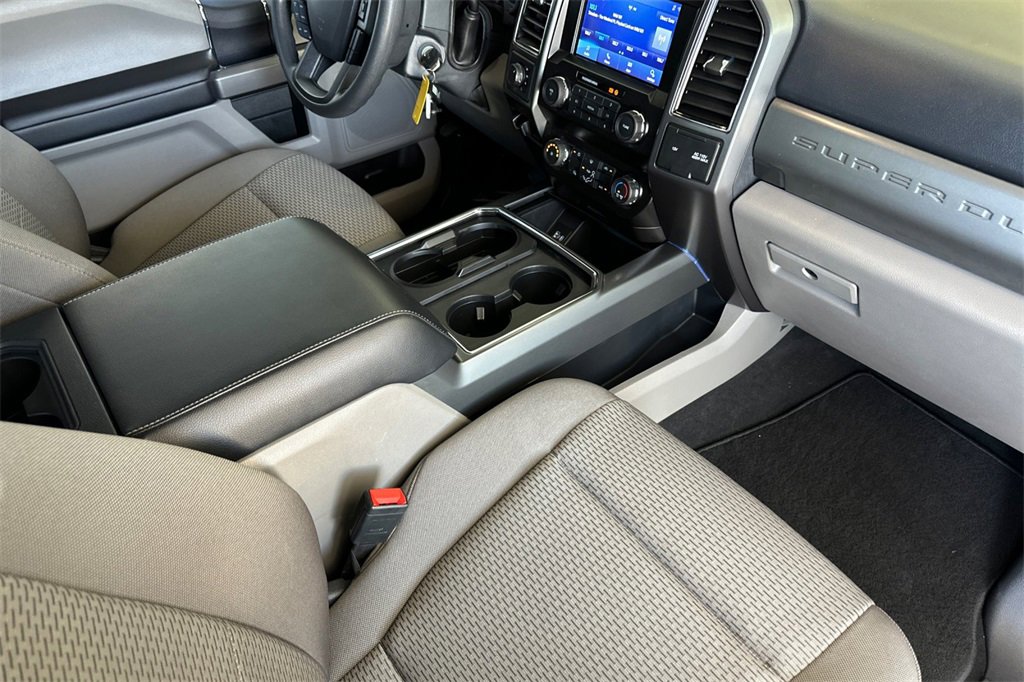 Used 2022 Ford F350 XLT image 16