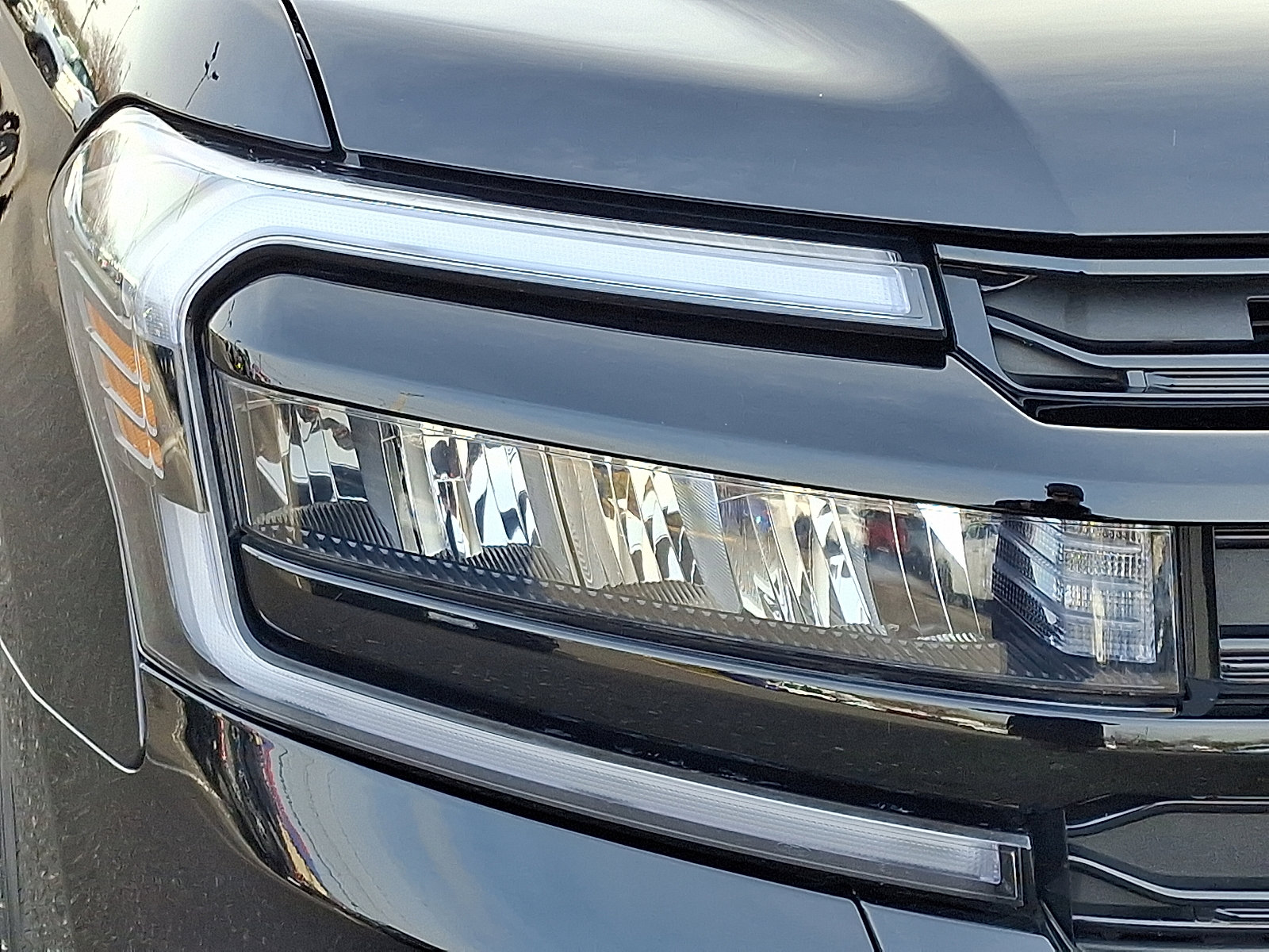 Certified 2022 Ford Expedition Max Limited image 9