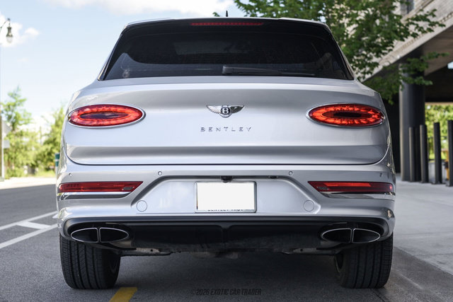 Used 2021 Bentley Bentayga AWD/4WD image 7