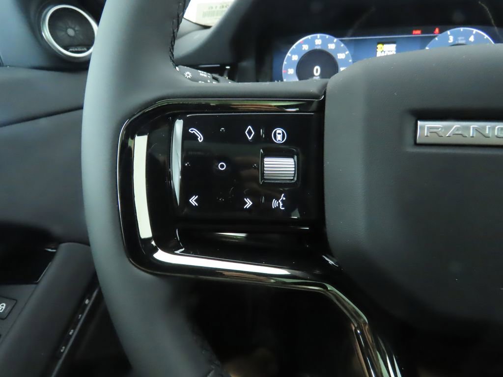 New 2026 Land Rover Range Rover Evoque S image 11
