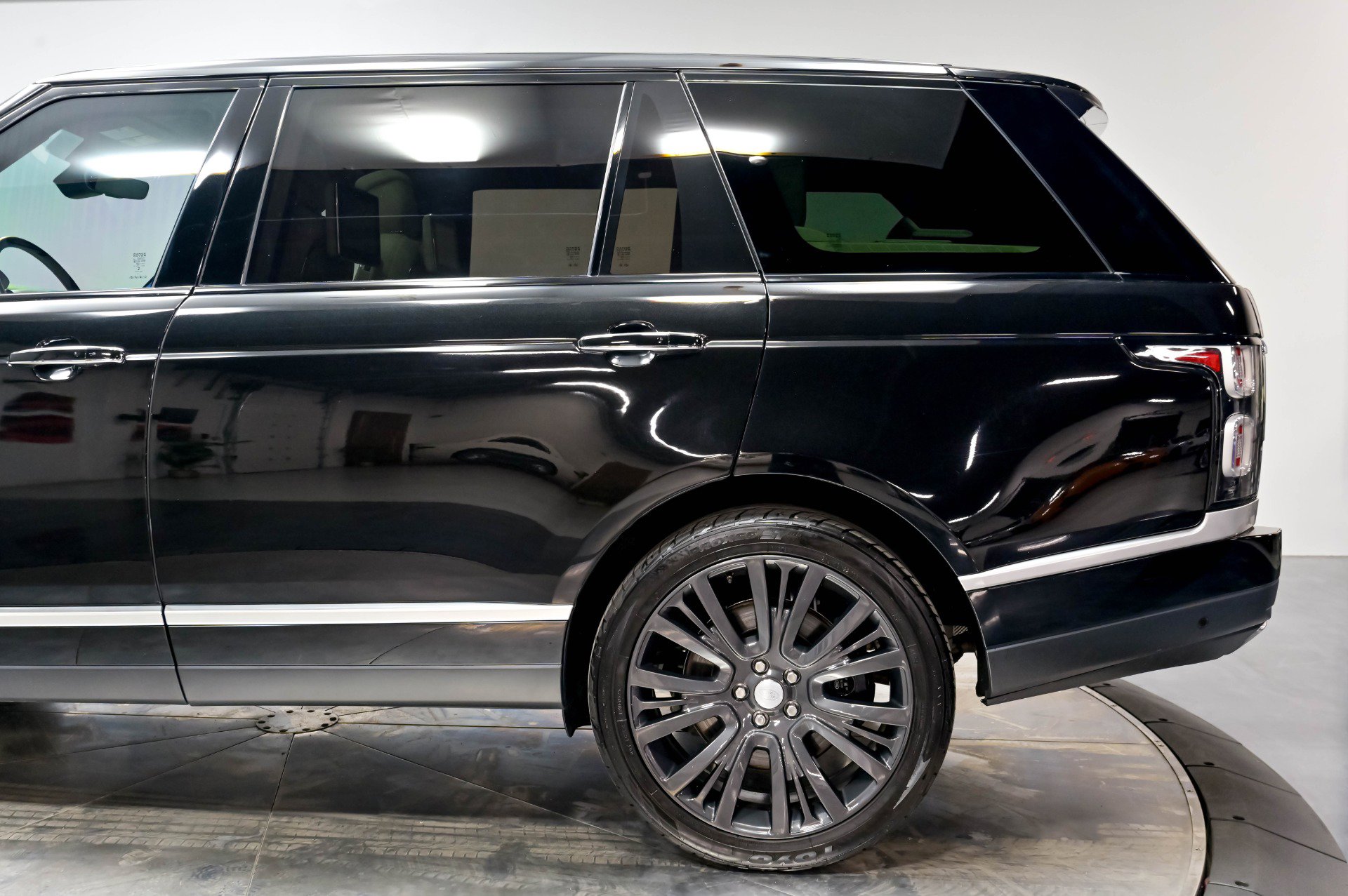 Used 2022 Land Rover Range Rover SV Autobiography Dynamic AWD/4WD image 56