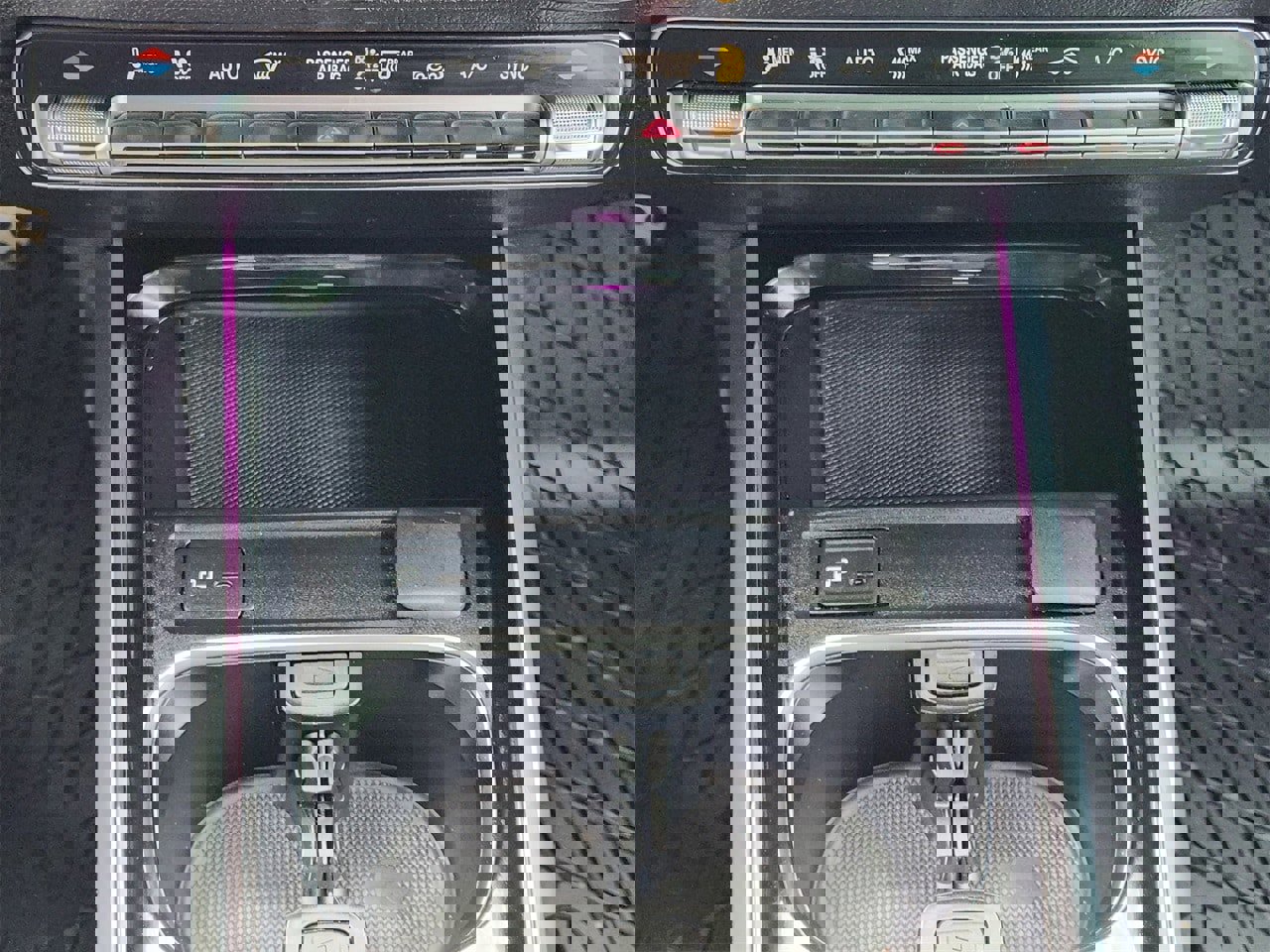 Used 2023 Mercedes-Benz GLB 35 AMG 4MATIC image 18