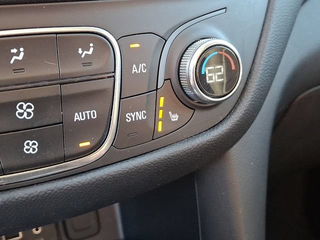 Used 2023 Chevrolet Equinox LT AWD/4WD image 35