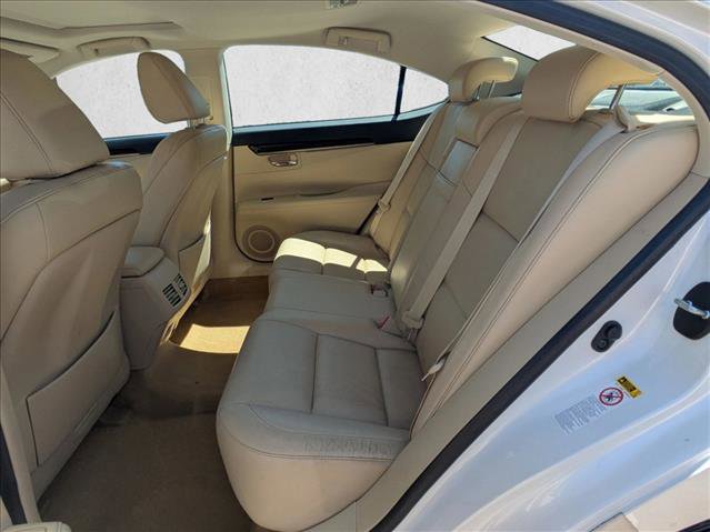 Used 2013 Lexus ES 350 w/ Luxury Pkg FWD image 12