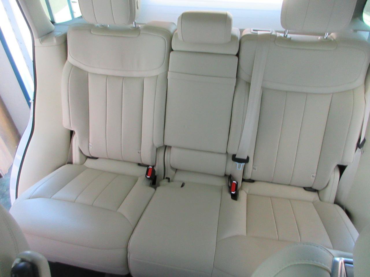Used 2023 Land Rover Range Rover SE AWD/4WD image 44