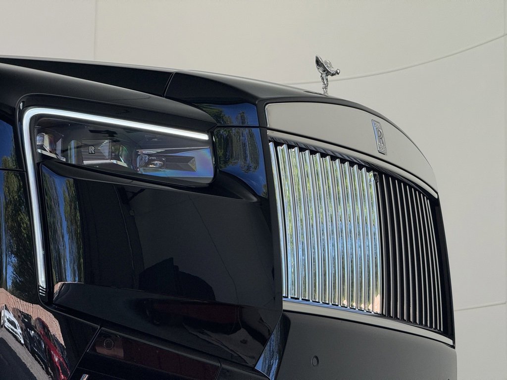 New 2026 Rolls-Royce Cullinan image 47