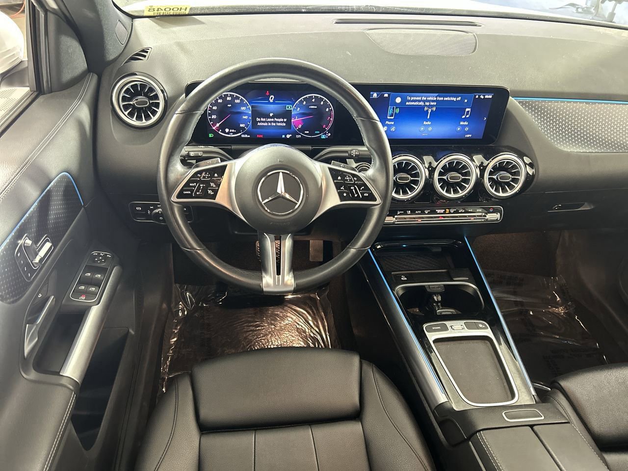 Used 2025 Mercedes-Benz GLA 250 4MATIC image 20