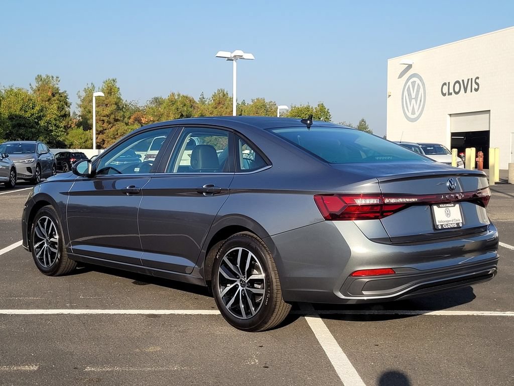 New 2026 Volkswagen Jetta SE FWD image 7