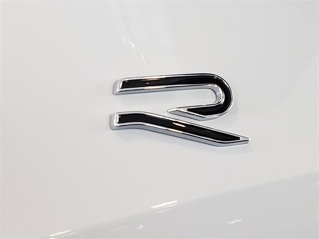 New 2026 Volkswagen Tiguan SEL R-Line image 4