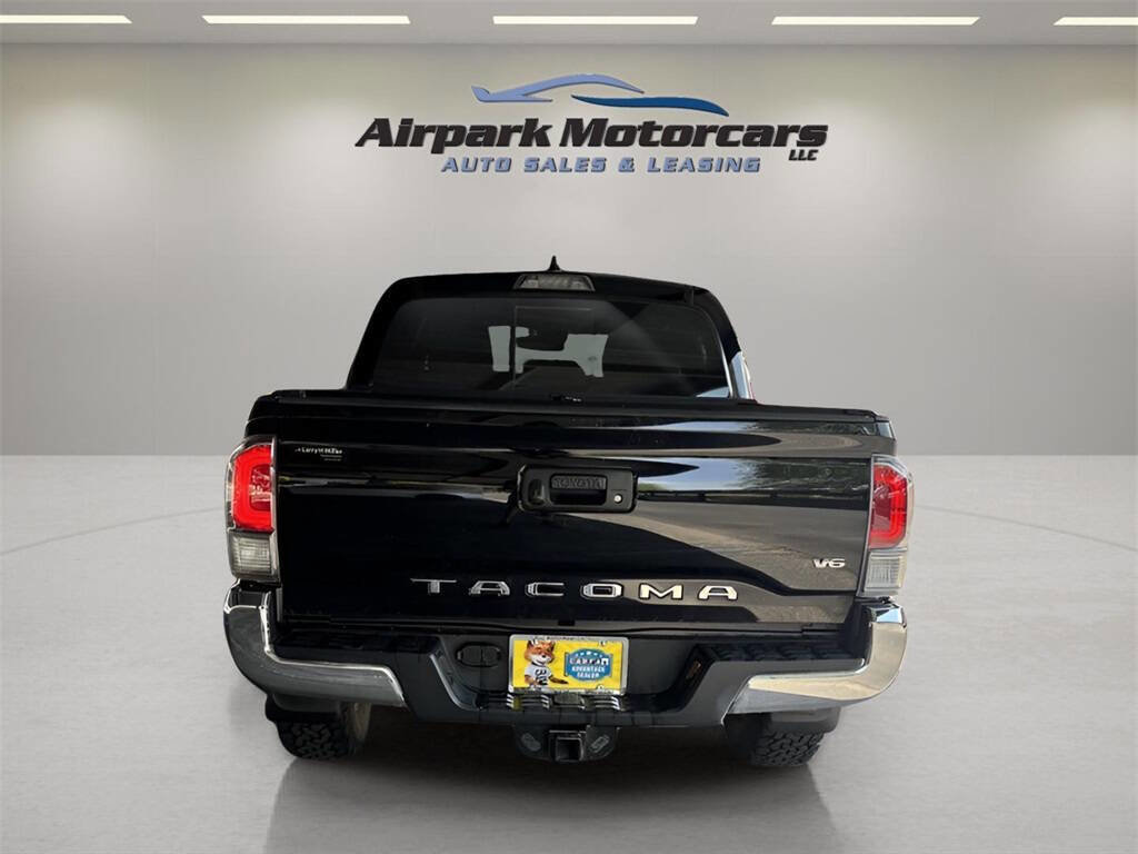 Used 2023 Toyota Tacoma TRD Off-Road image 4