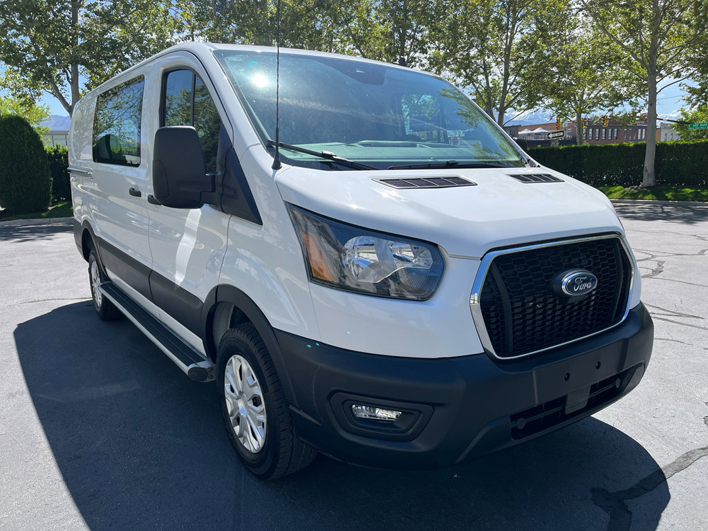 Used 2025 Ford Transit 250 Low Roof w/ Exterior Upgrade Package RWD image 5