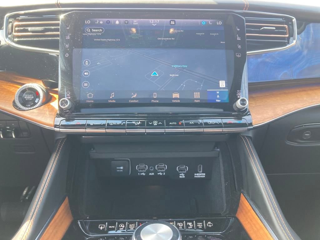 New 2024 Jeep Grand Wagoneer L Series III w/ Rear Seat Video Group 1 image 19