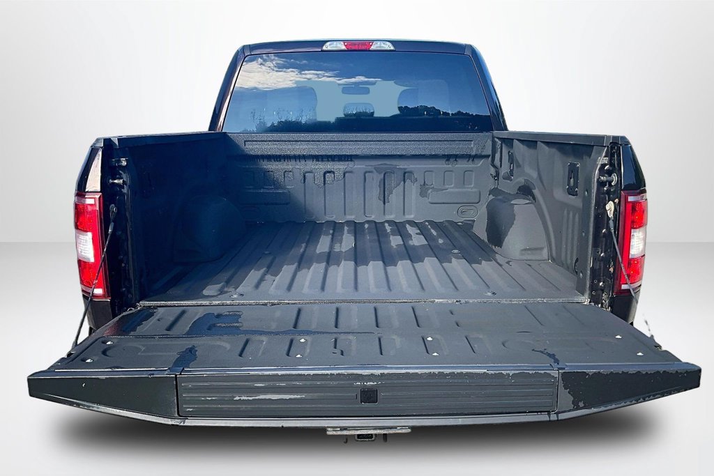 Used 2018 Ford F150 XLT w/ Equipment Group 301A Mid AWD/4WD image 7