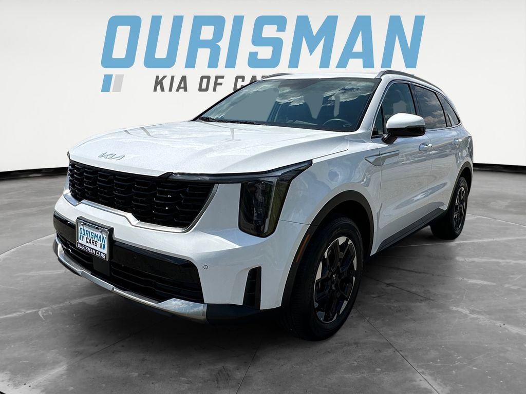 Used 2025 Kia Sorento S AWD/4WD image 2