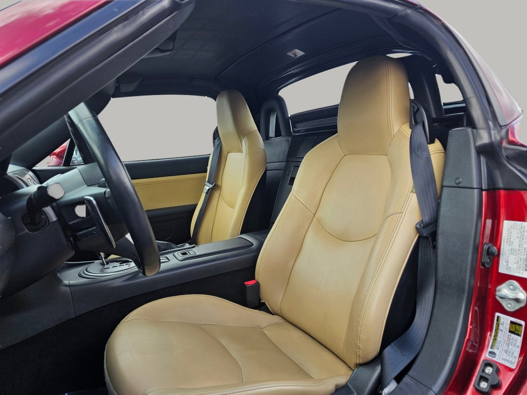 Used 2010 MAZDA MX-5 Miata Grand Touring image 19