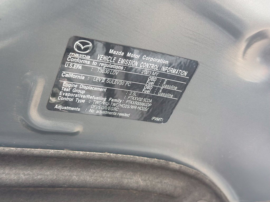 Used 2023 MAZDA MAZDA3 s FWD image 27
