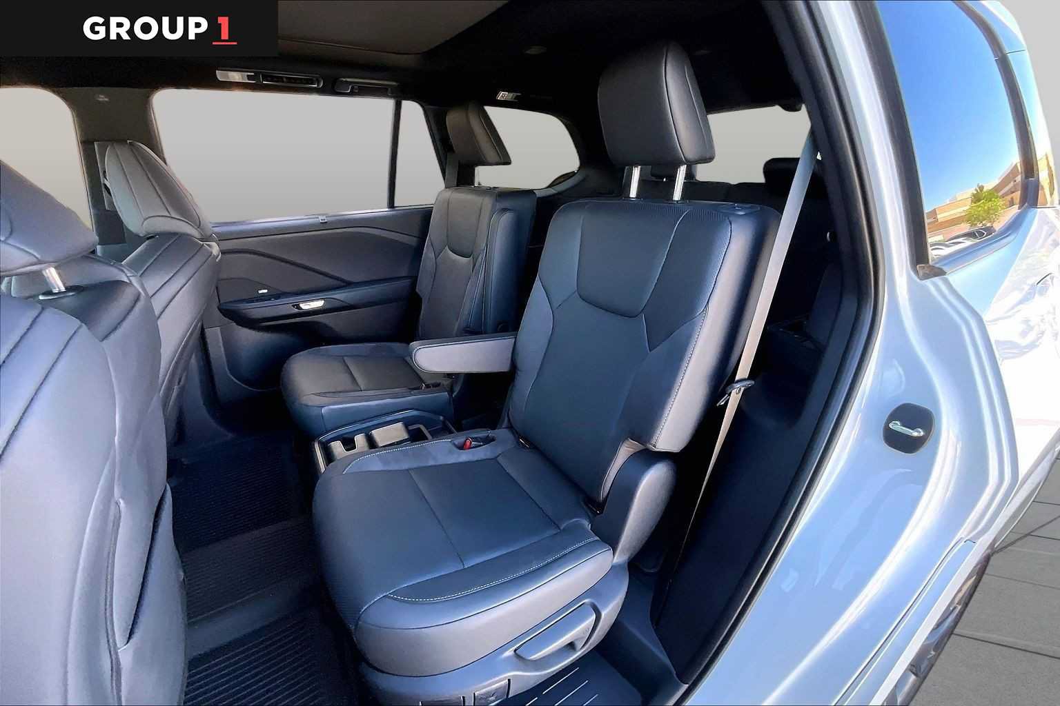 Used 2025 Lexus TX 500h AWD w/ Technology Package image 20