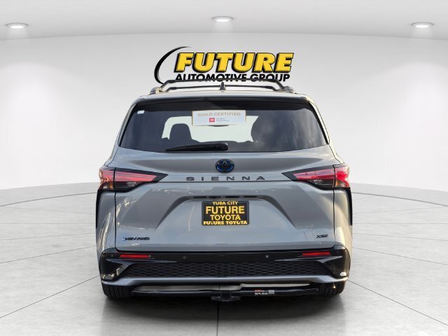 Certified 2025 Toyota Sienna XSE w/ XSE Plus Package AWD/4WD image 6