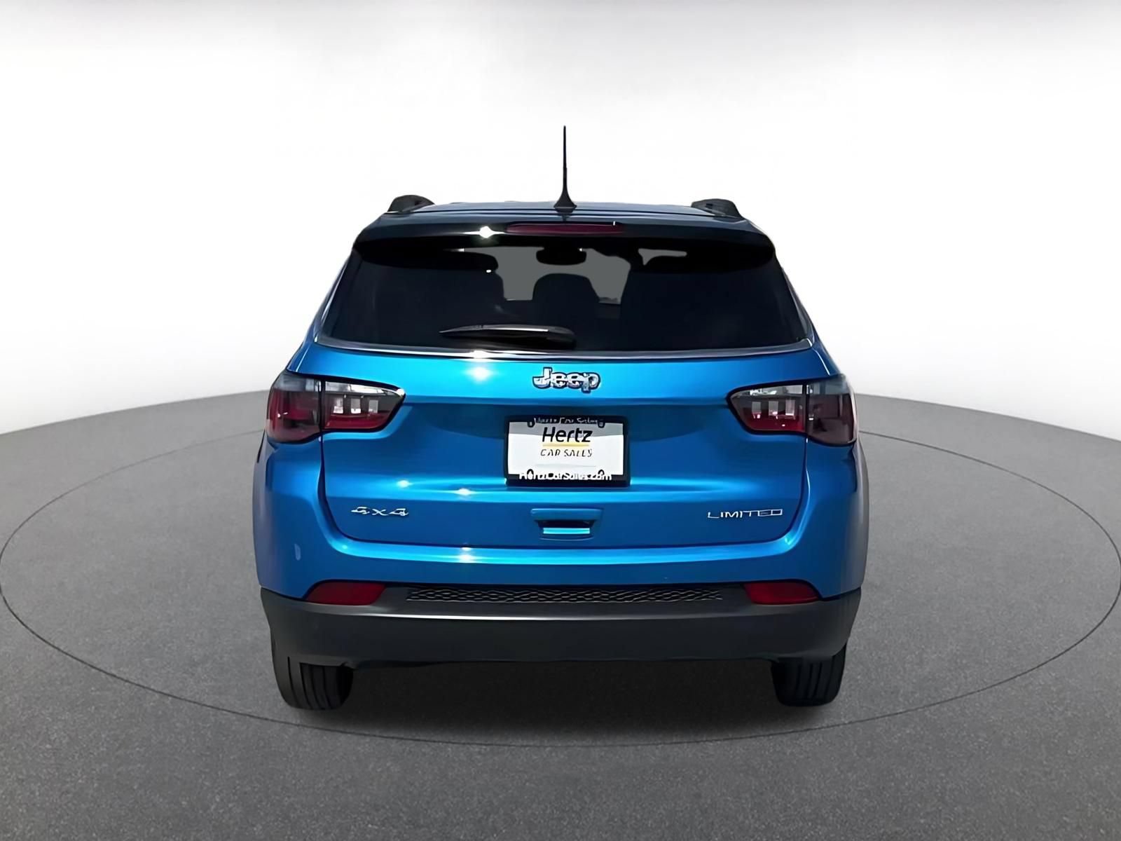 Used 2025 Jeep Compass Limited AWD/4WD image 6