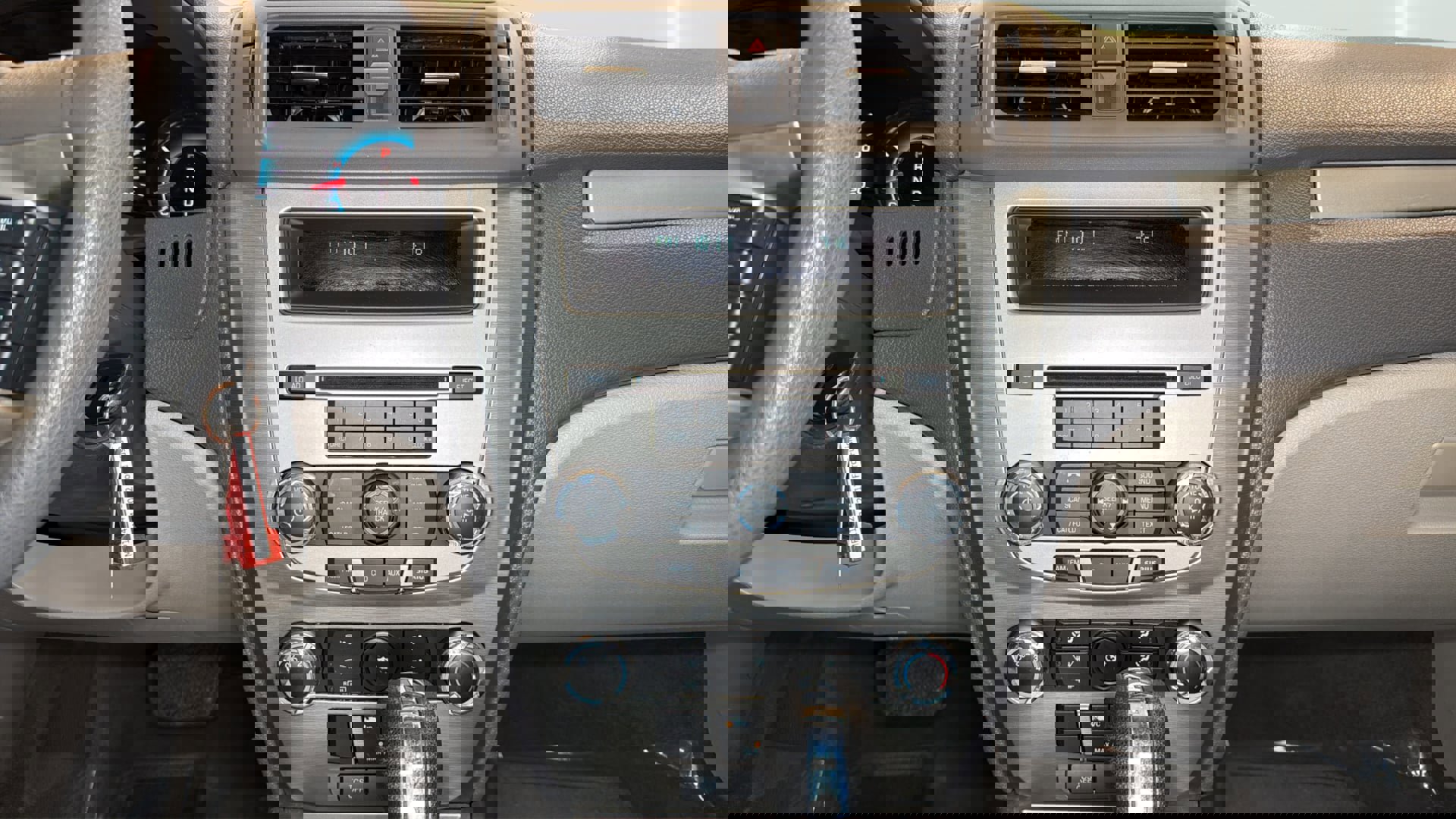 Used 2012 Ford Fusion SE image 14