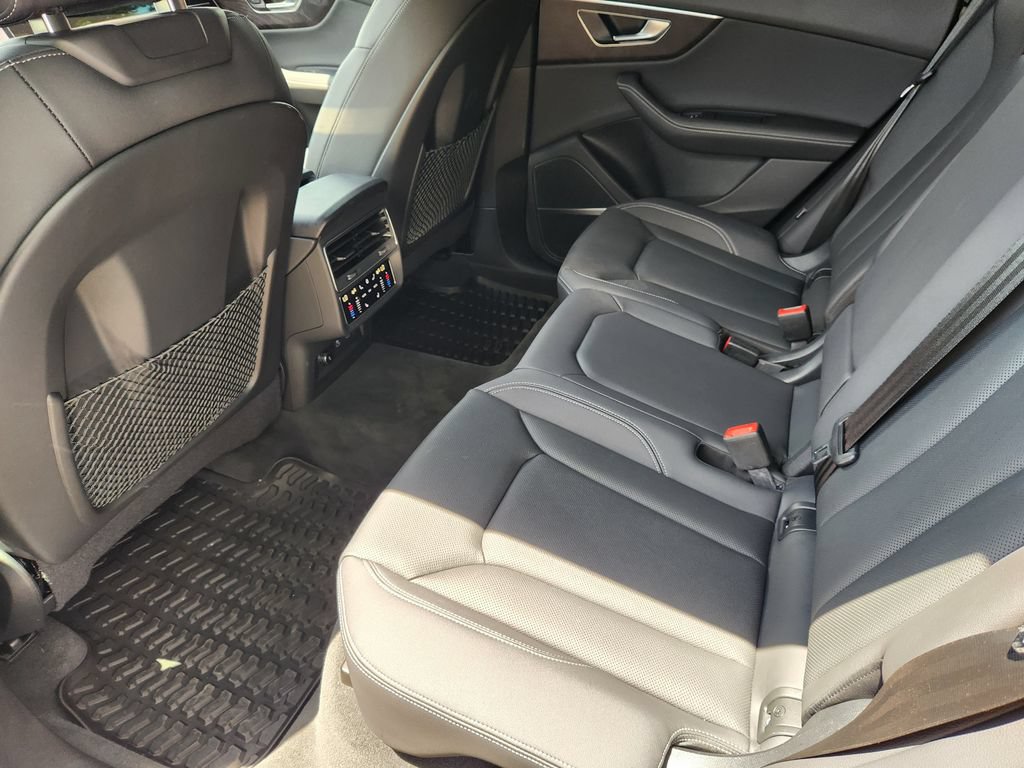Certified 2023 Audi Q8 Premium Plus AWD/4WD image 35